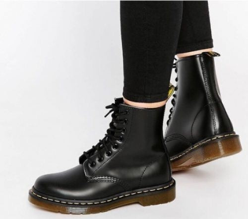 1460 Black Smoth
